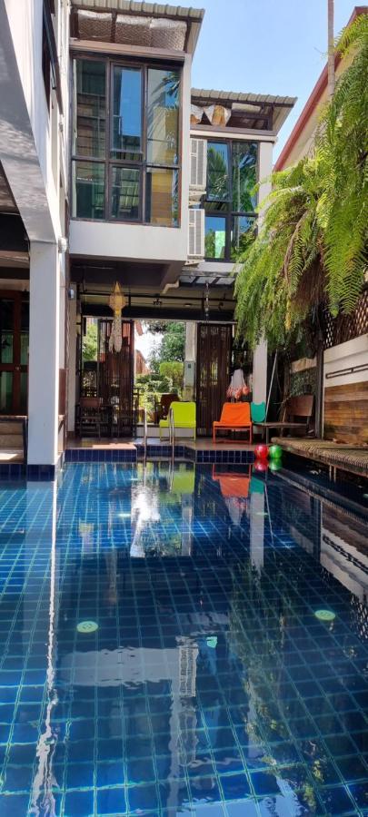 Hotel 33 Poshtel (Adults Only) Chiang Mai Zewnętrze zdjęcie
