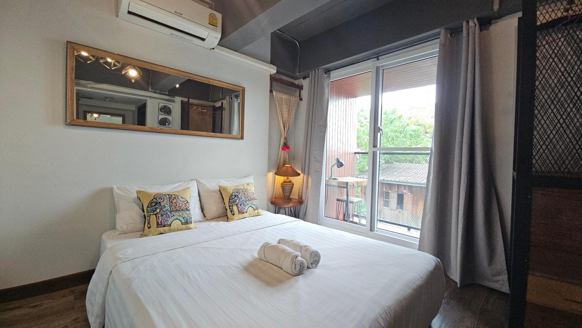 Hotel 33 Poshtel (Adults Only) Chiang Mai Zewnętrze zdjęcie