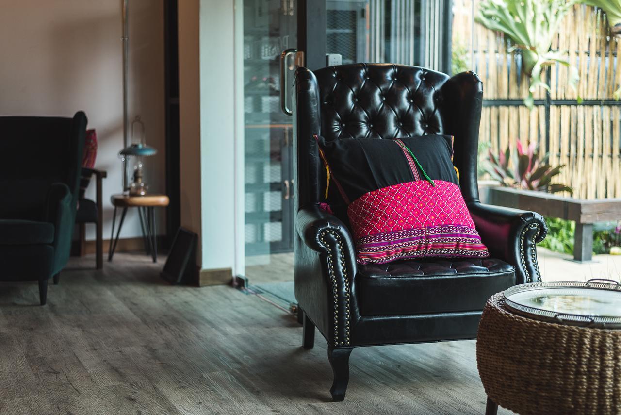 Hotel 33 Poshtel (Adults Only) Chiang Mai Zewnętrze zdjęcie