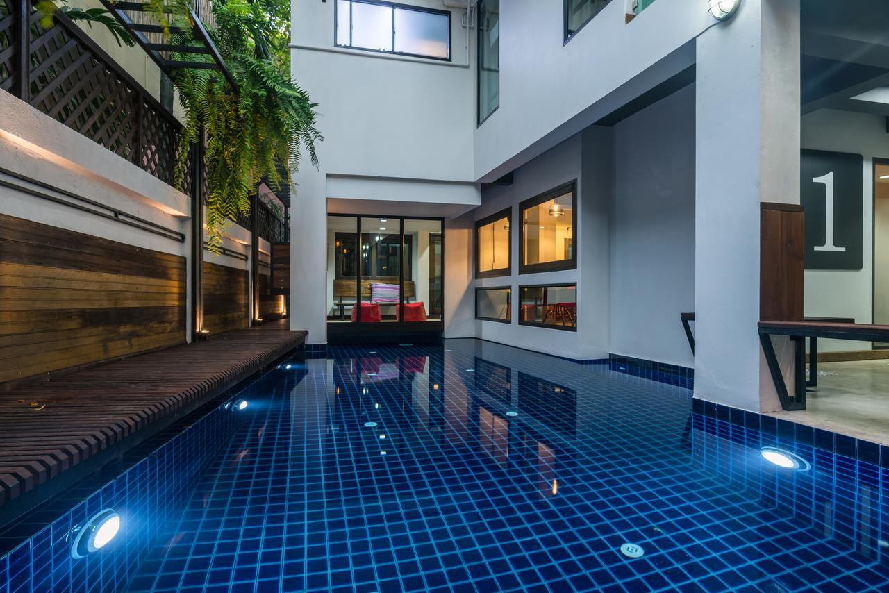 Hotel 33 Poshtel (Adults Only) Chiang Mai Zewnętrze zdjęcie