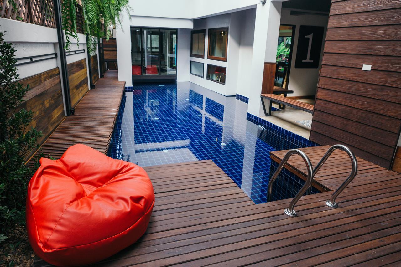 Hotel 33 Poshtel (Adults Only) Chiang Mai Zewnętrze zdjęcie
