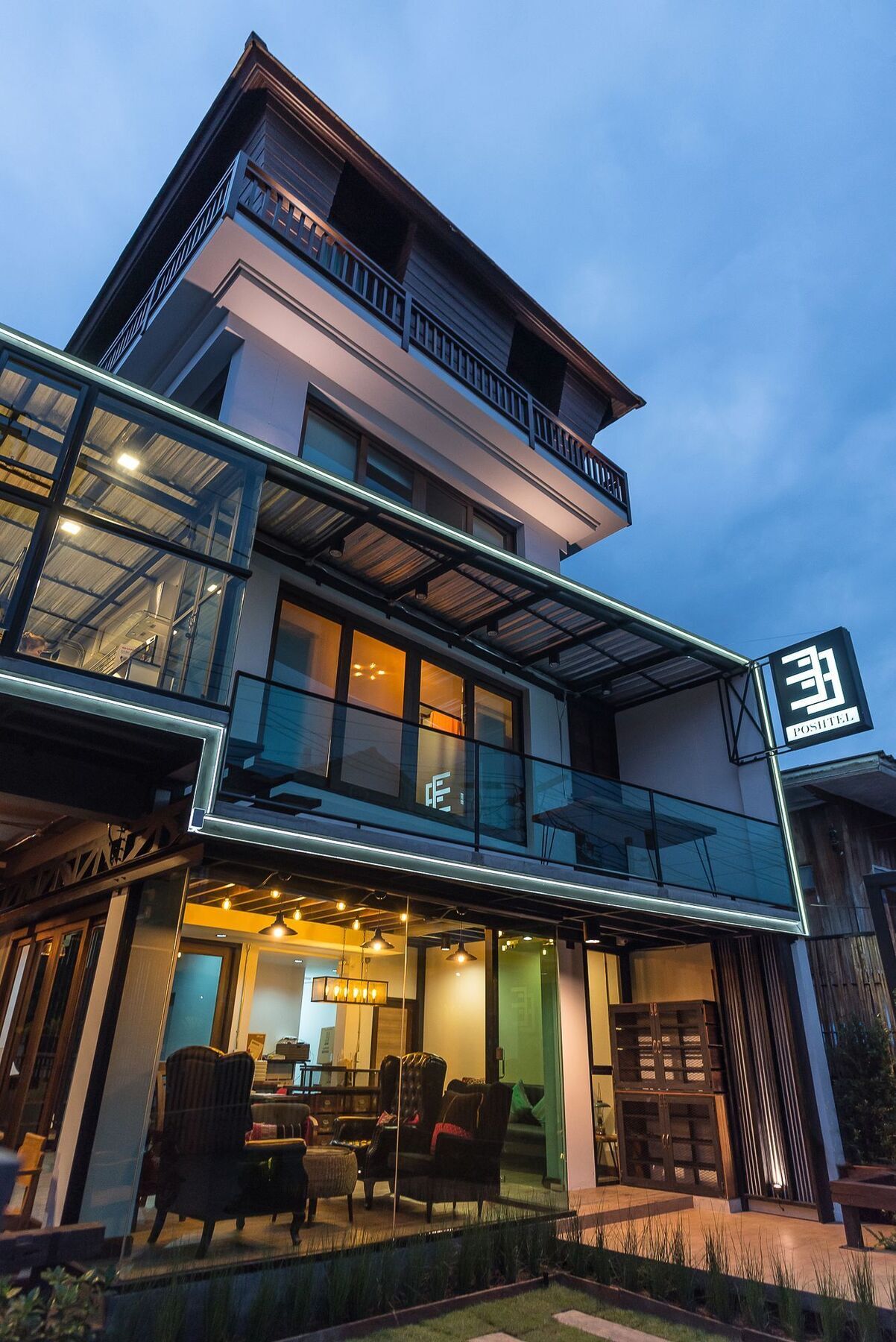 Hotel 33 Poshtel (Adults Only) Chiang Mai Zewnętrze zdjęcie