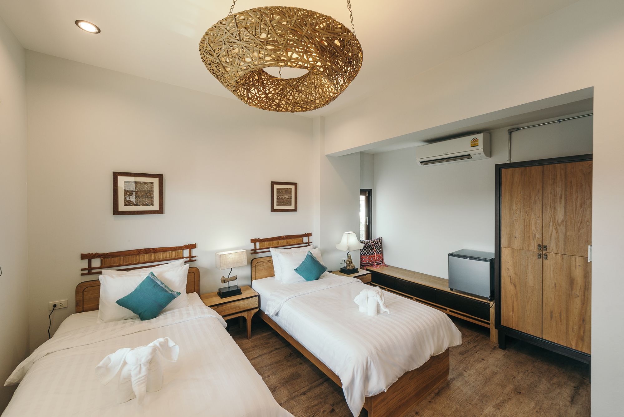 Hotel 33 Poshtel (Adults Only) Chiang Mai Zewnętrze zdjęcie
