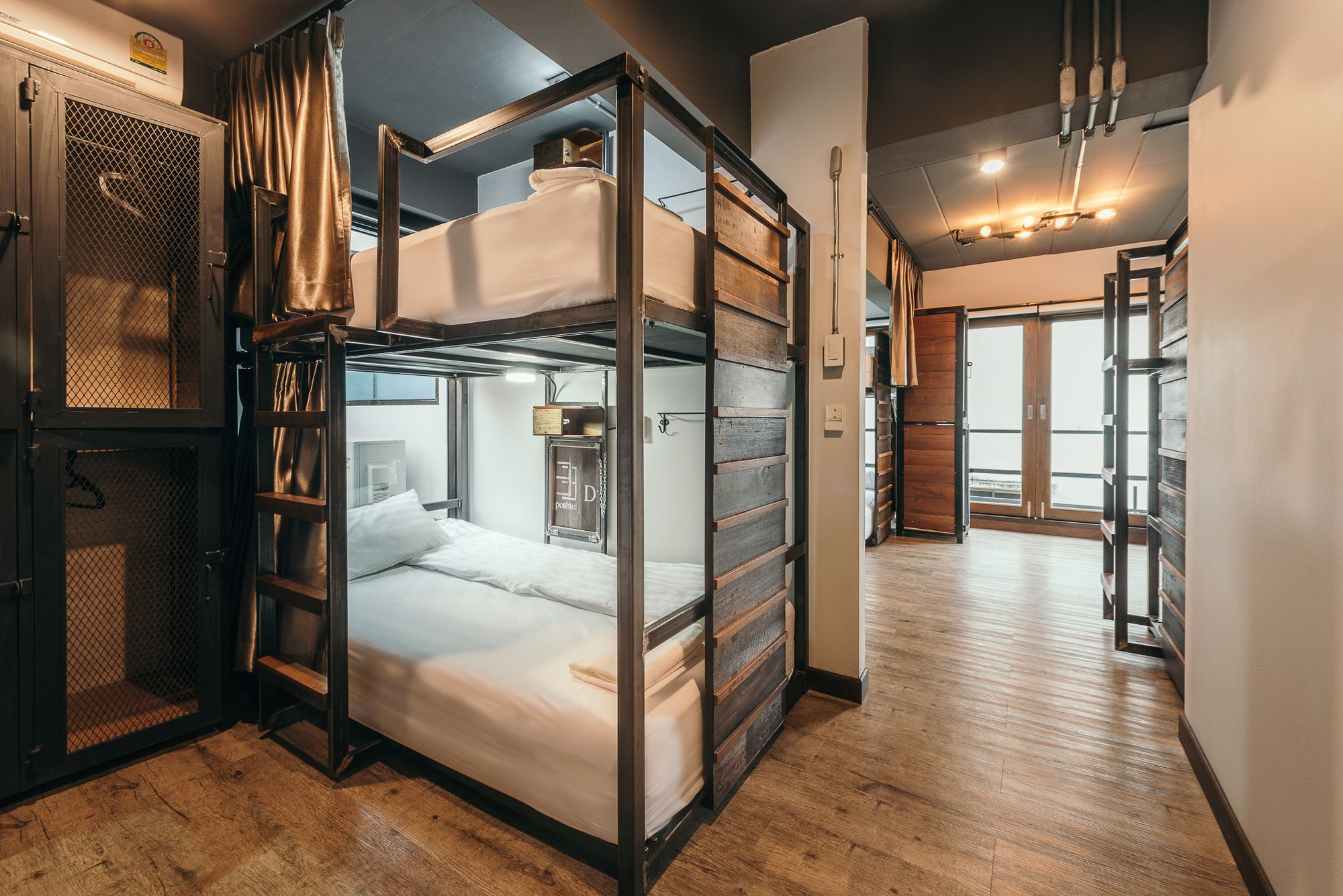 Hotel 33 Poshtel (Adults Only) Chiang Mai Zewnętrze zdjęcie