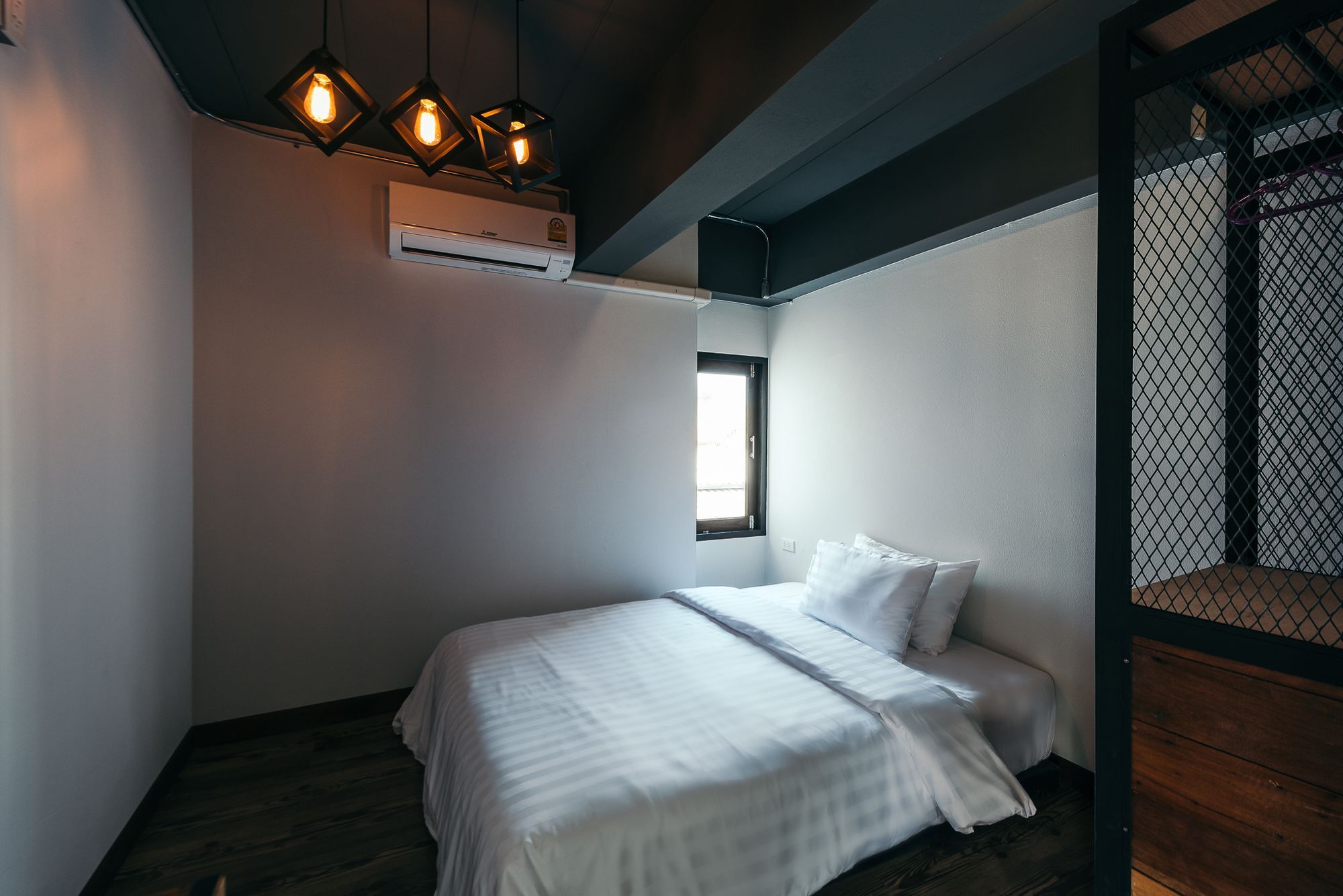 Hotel 33 Poshtel (Adults Only) Chiang Mai Zewnętrze zdjęcie