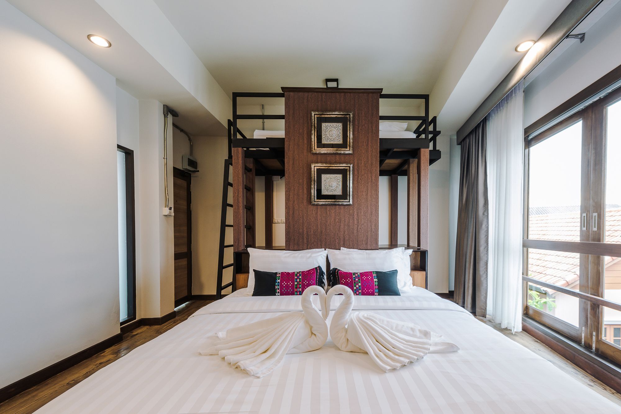 Hotel 33 Poshtel (Adults Only) Chiang Mai Zewnętrze zdjęcie